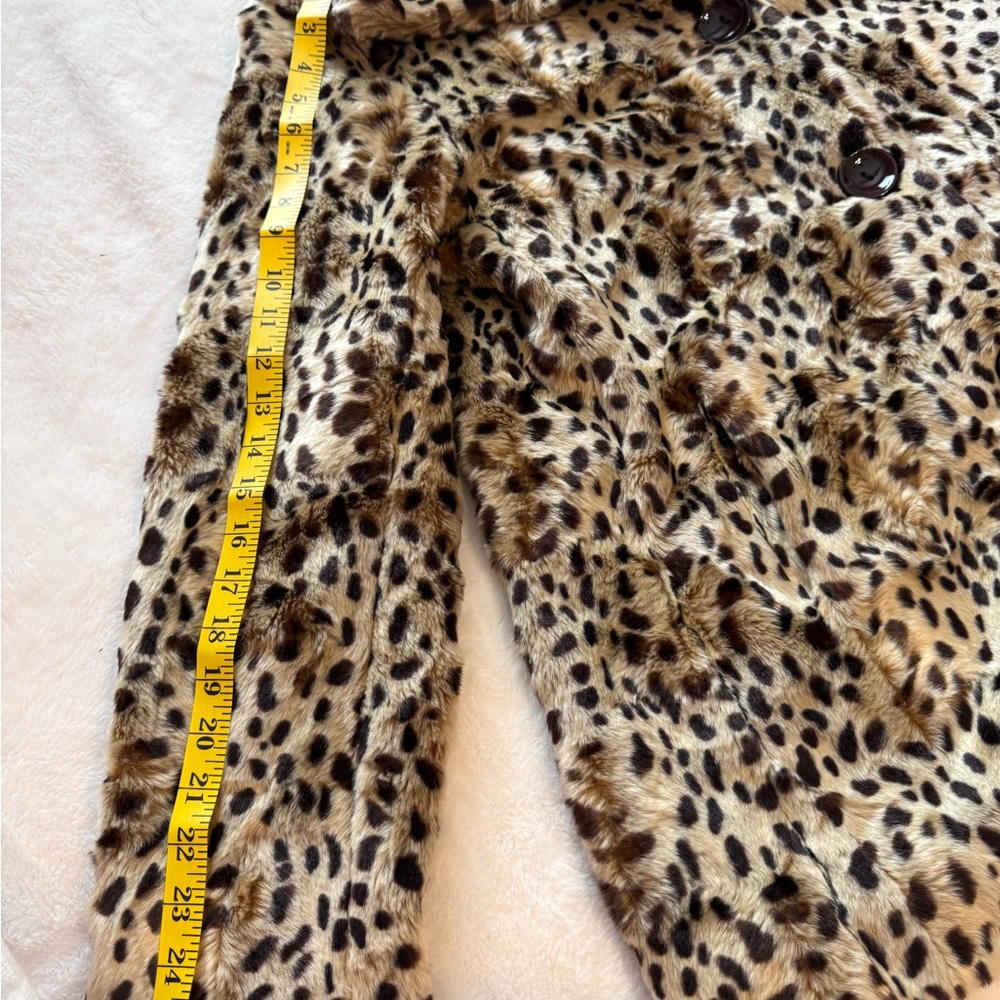 East 5th Animal Print Teddy Jacket - Picture 3 of 12
